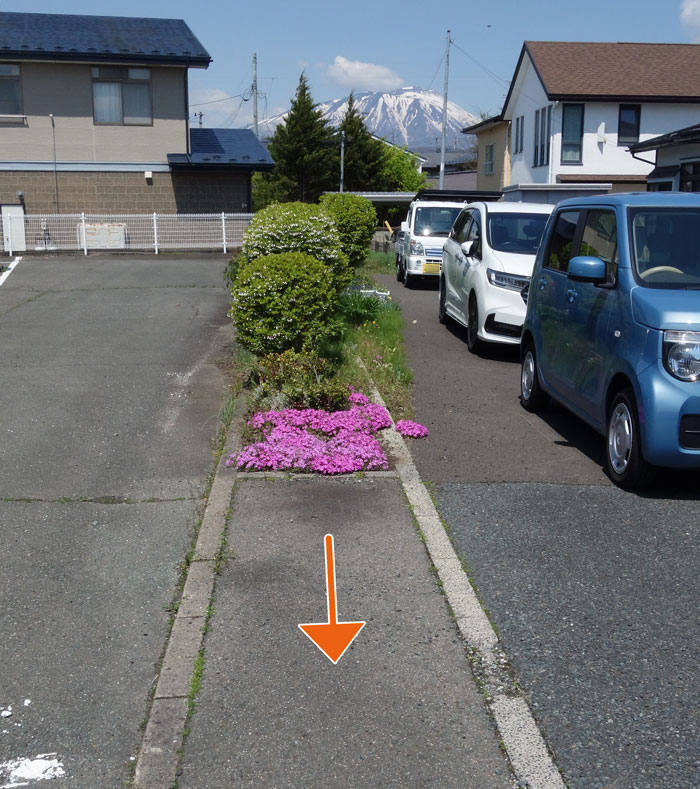 行き止まり左